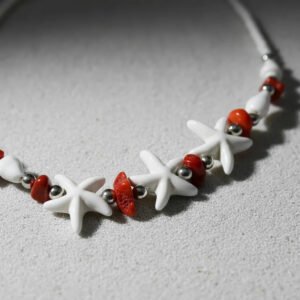 Collar Estrellas de Mar y Caracoles con Piedra Coralina